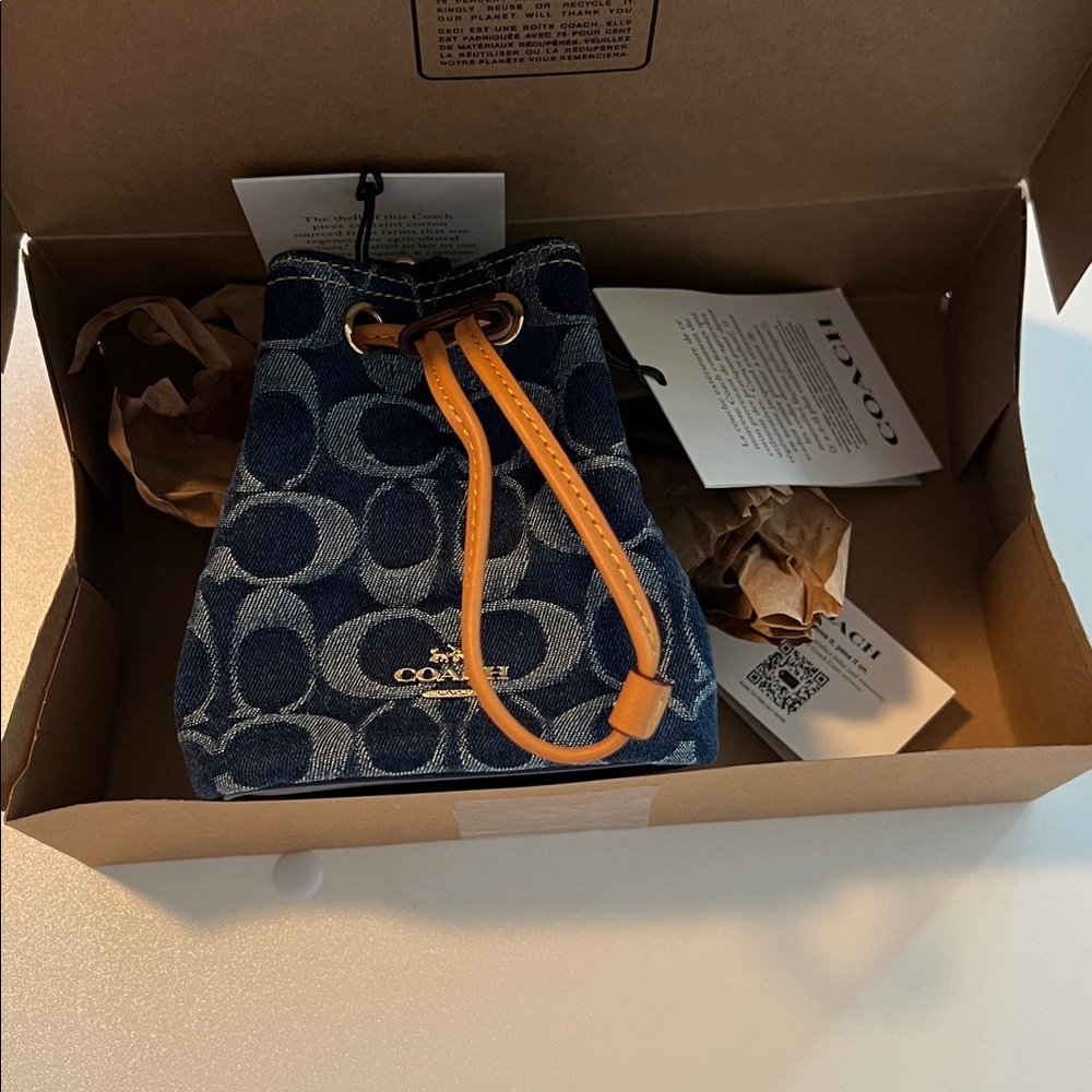 Miniature Micro Coach Navy and Gold Bucket Bag with Chain Strap - Picture 5 of 16